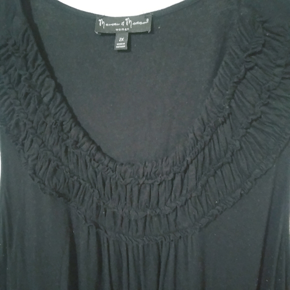Mercer & Madison 2X Black Sleeveless Top Plus - Picture 3 of 7